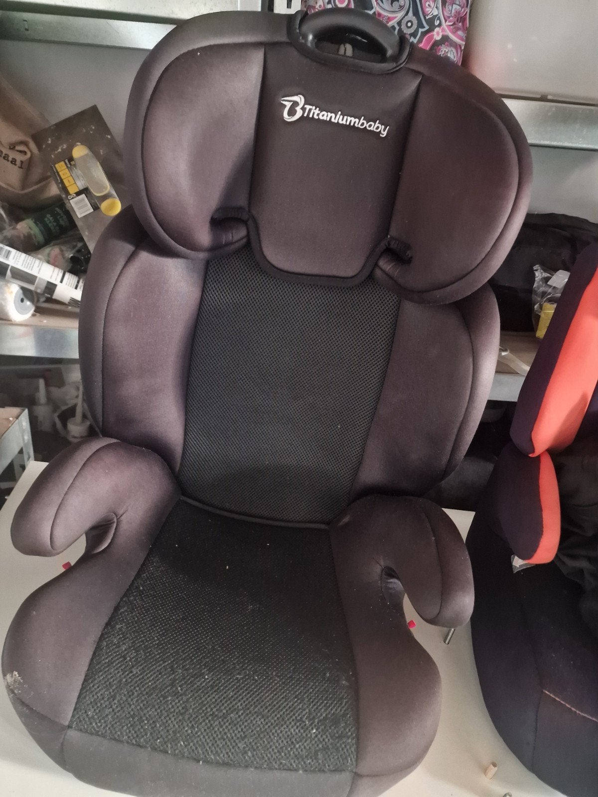 Titaniumbaby autostoel - Comfortabel en veilig, Overige merken, Ophalen of Verzenden, Afneembare rugleuning, 9 t/m 36 kg