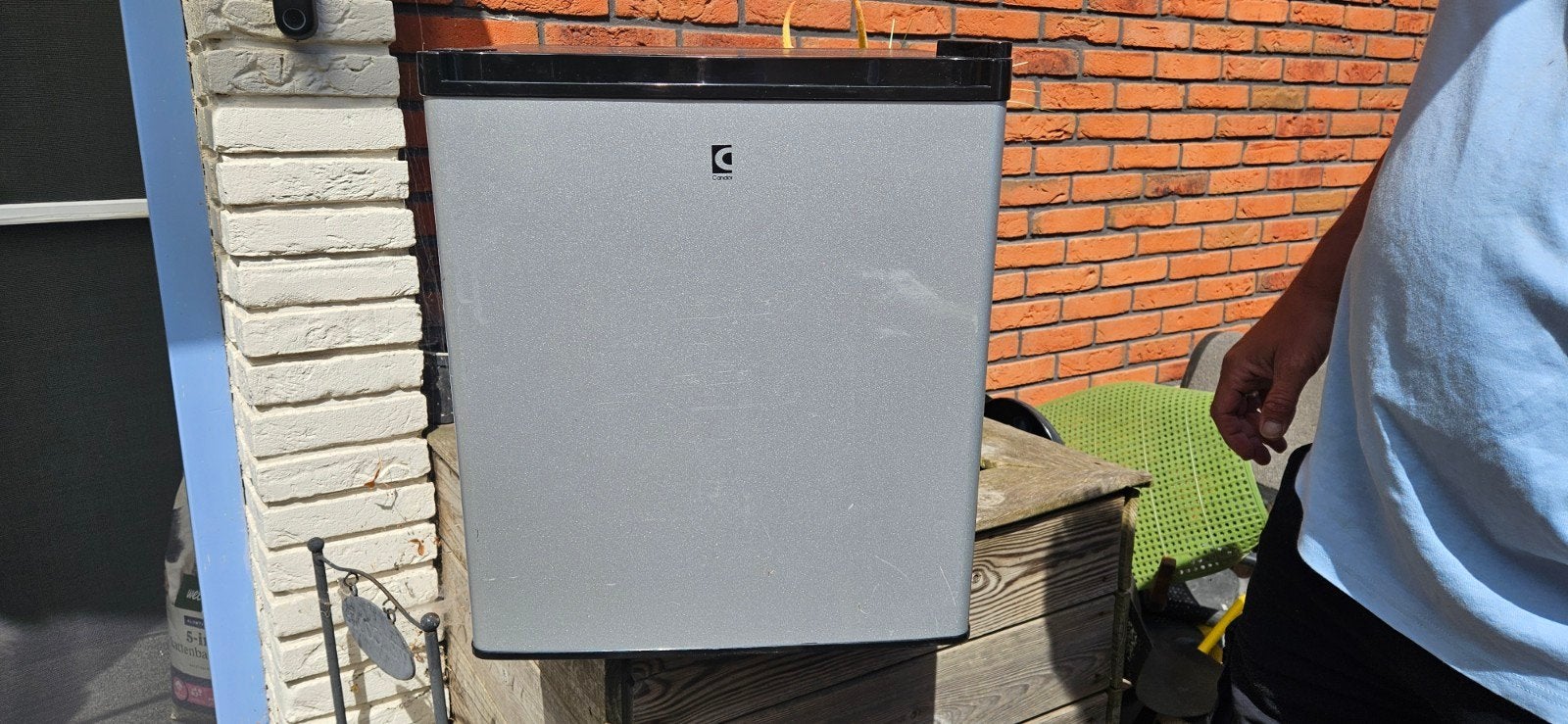 Candor Koelkast 38L - Ideaal voor Camping, Witgoed en Apparatuur, Koelkasten en IJskasten, Ophalen, Zonder vriesvak, Minder dan 75 liter