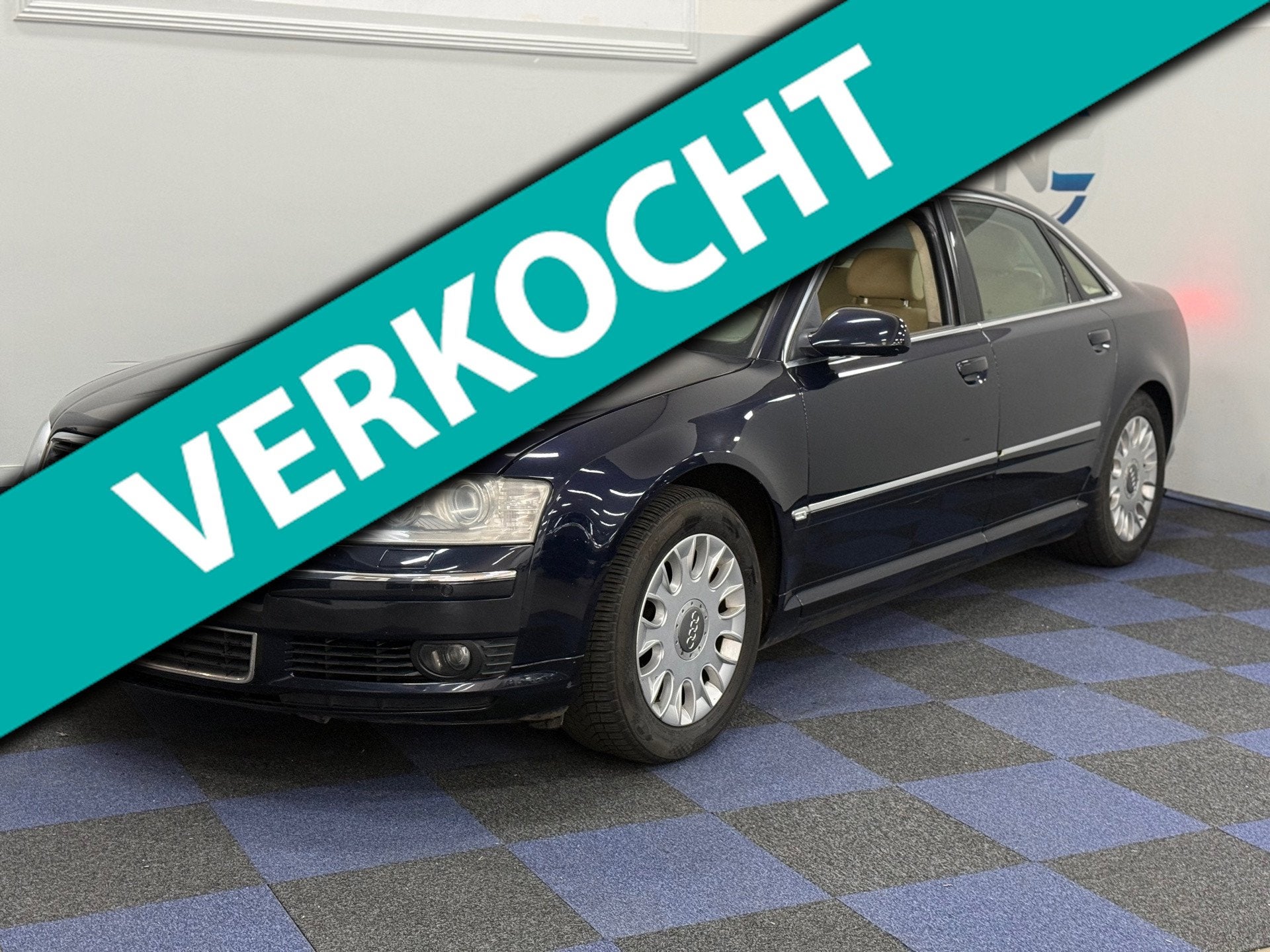 Audi A8 4.2 quattro / LANG UITVOERING / BOM VOL / NAP, Automaat, 4172 cc, Gebruikt, 8 cilinders