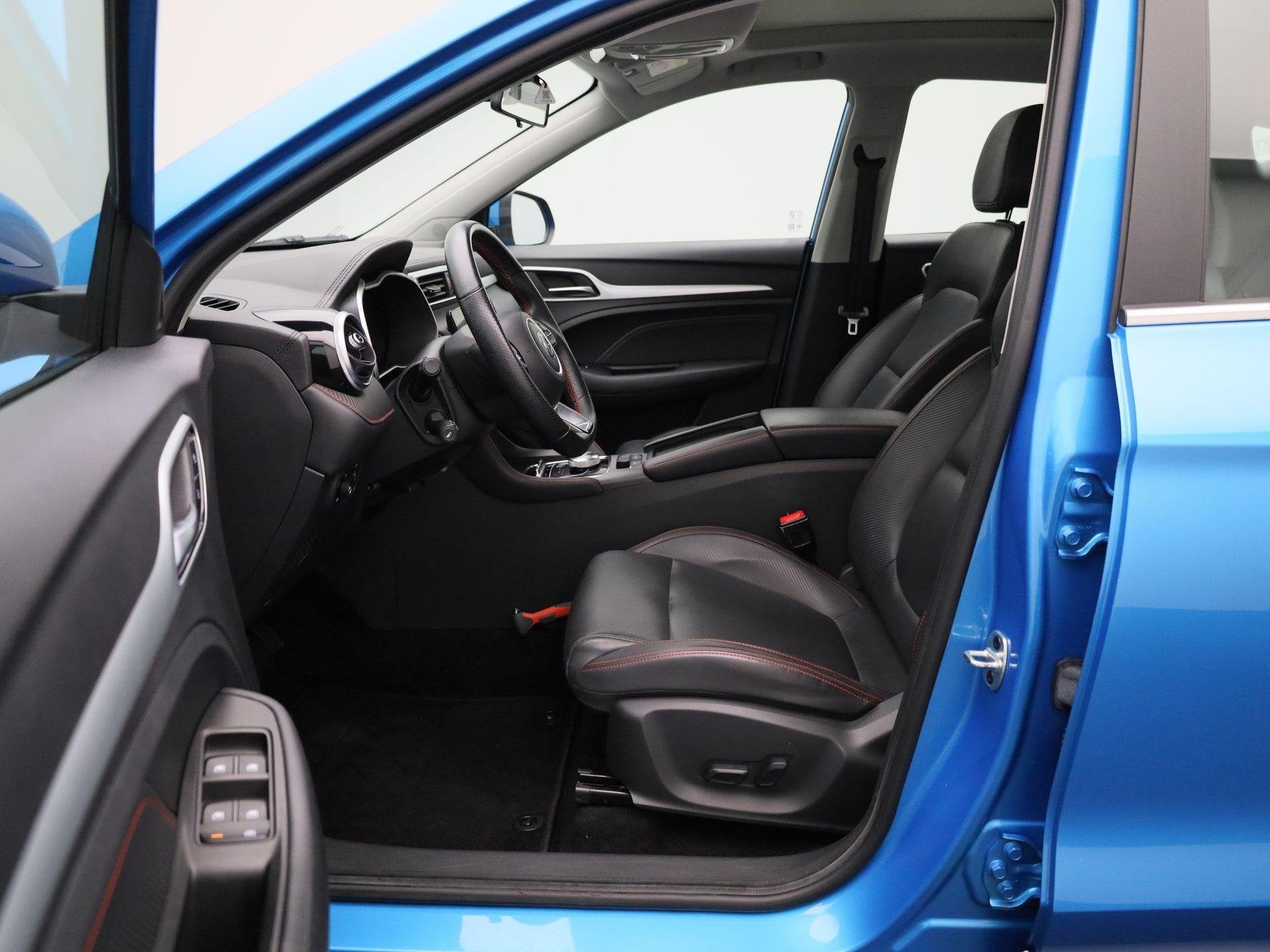 MG ZS EV Long Range Luxury 70 kWh | Apple Carplay/Android Au, Auto's, 12 maanden, Gebruikt, Origineel Nederlands, SUV of Terreinwagen