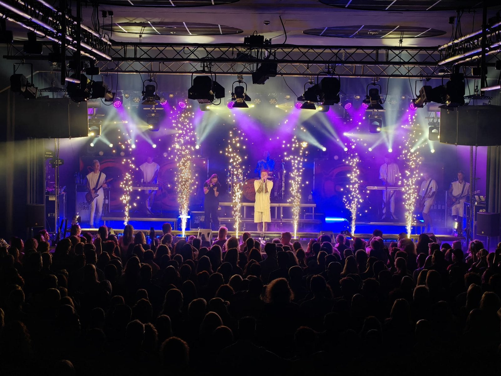 14x HQ power B-spot (robe pointe kopie) in flightcases, Muziek en Instrumenten, Licht en Laser, Ophalen, Zo goed als nieuw, Licht