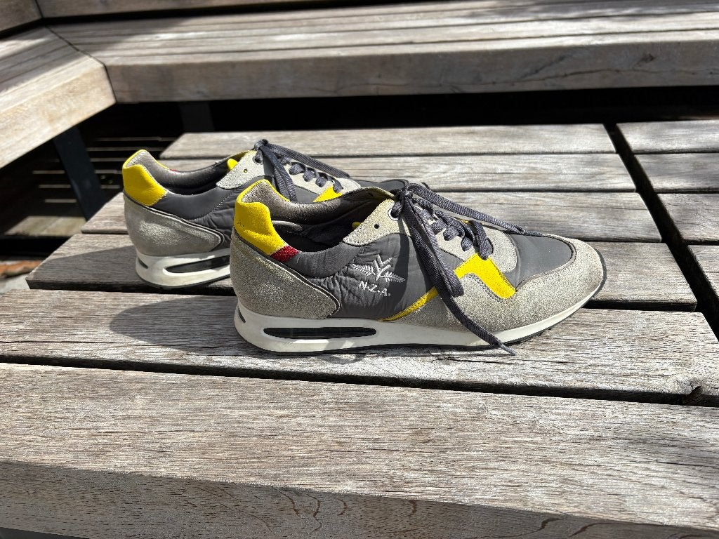 NZA sneaker grijs geel maat 41, Ophalen, Overige kleuren, NZA New Zealand Auckland, Sneakers of Gympen