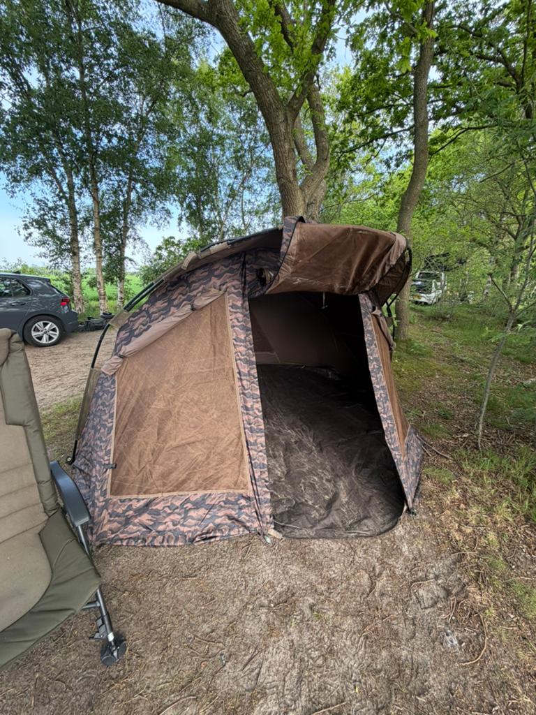 Karperset (tent + stretcher + slaapzak), Ophalen, Zo goed als nieuw, Tot en met 2
