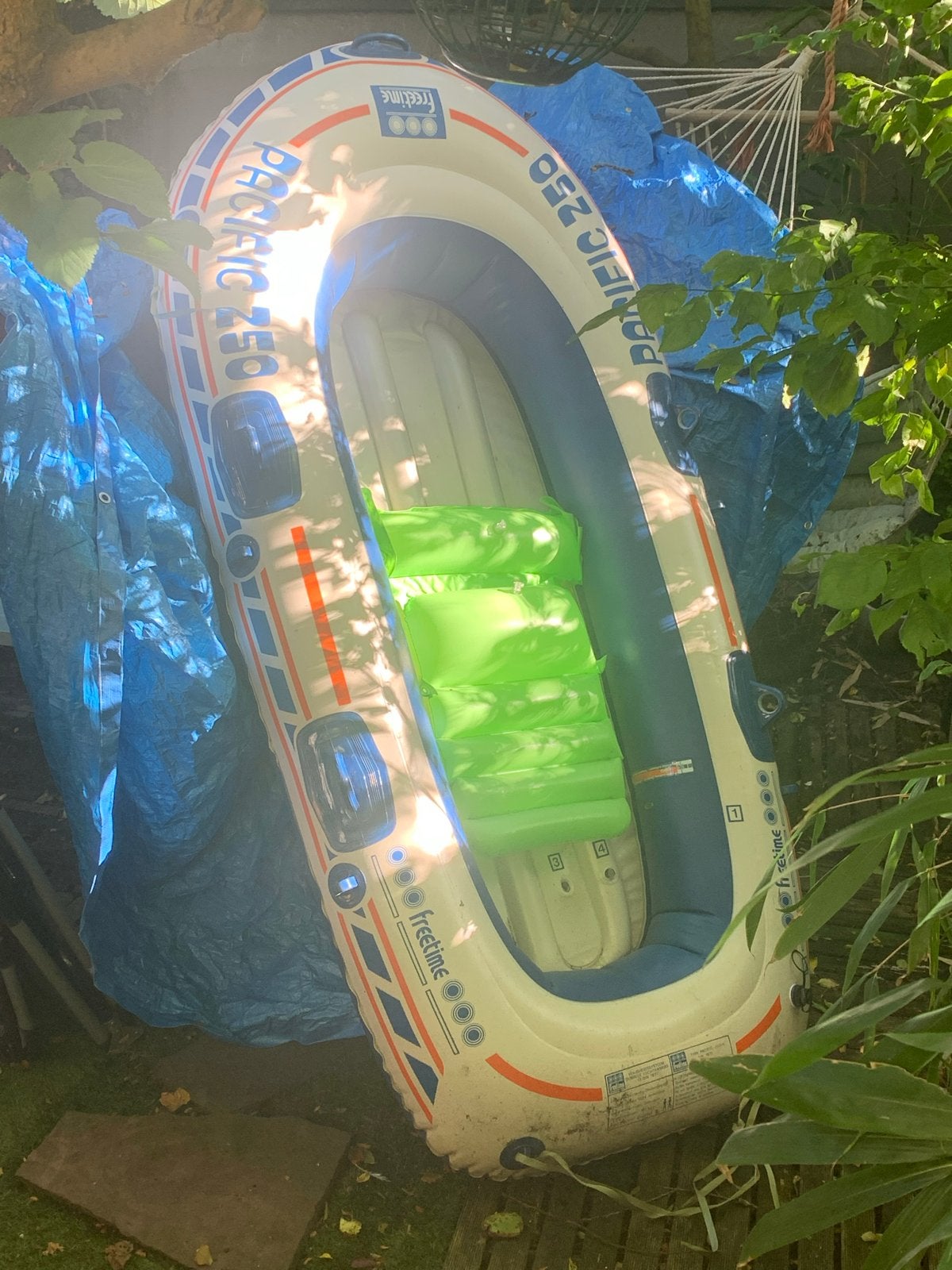 Mega Pacific 250 Opblaasbare Boot - Freetime, Ophalen, Gebruikt