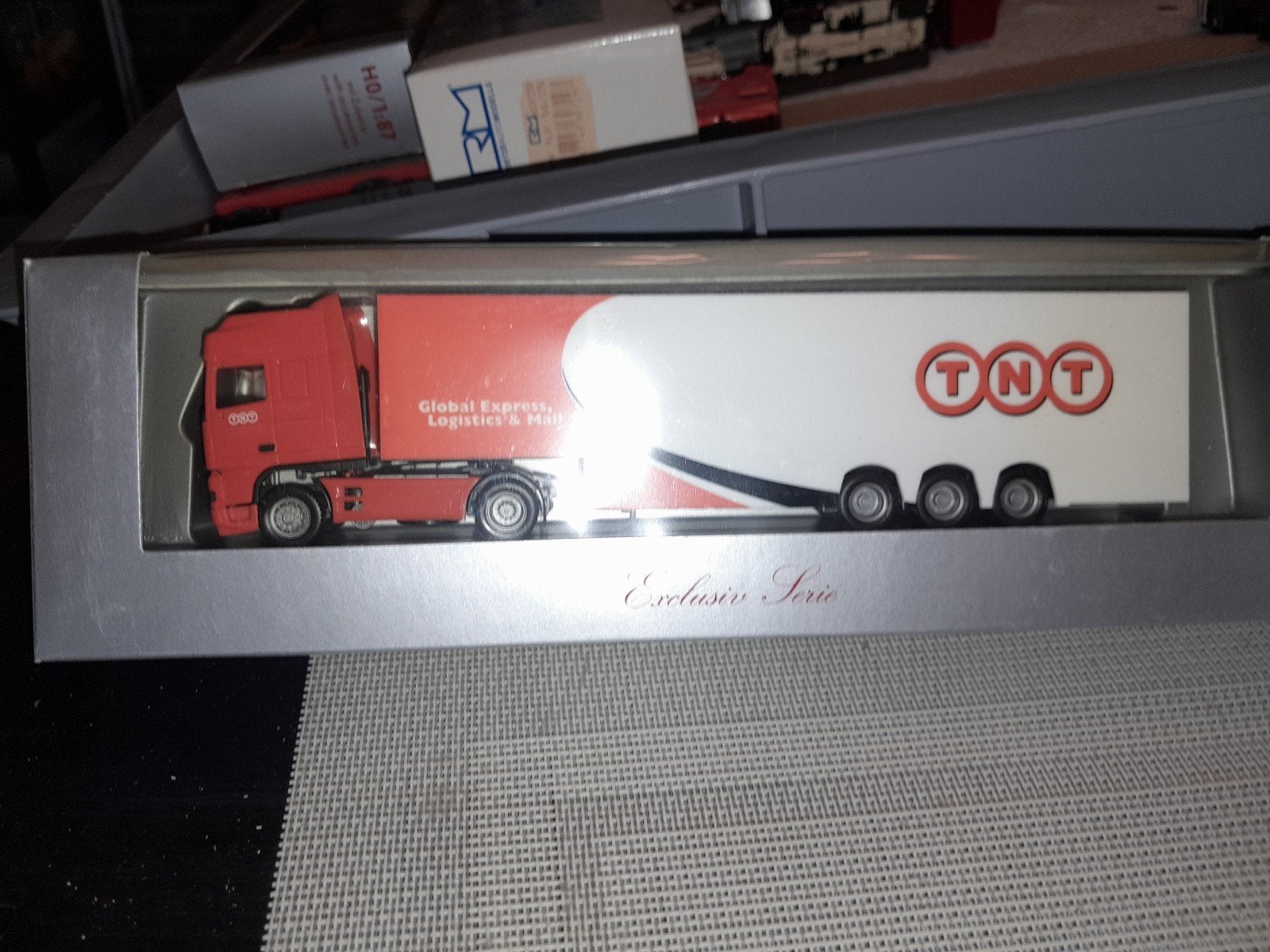 tnt, Ophalen of Verzenden, Bus of Vrachtwagen