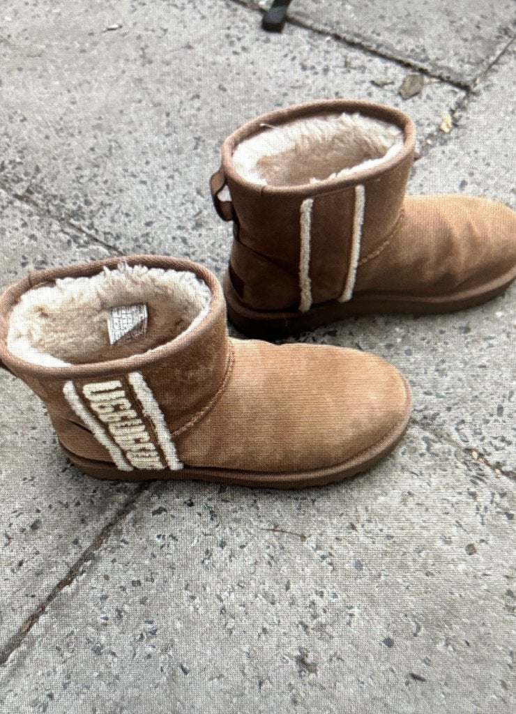 UGG enkellaars - maat 38, Kleding | Dames, Schoenen, Verzenden, Zo goed als nieuw, Zwart