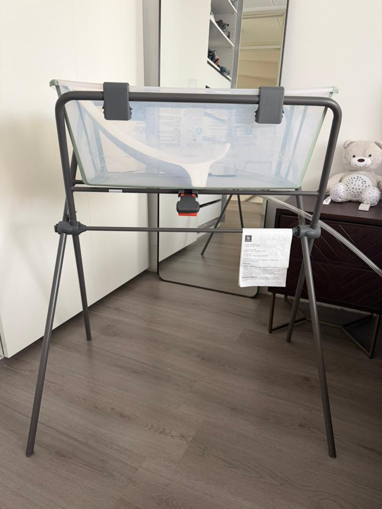Stokke flexi bath with stand and newborn support, Kinderen en Baby's, Badjes en Verzorging, Ophalen, Badje