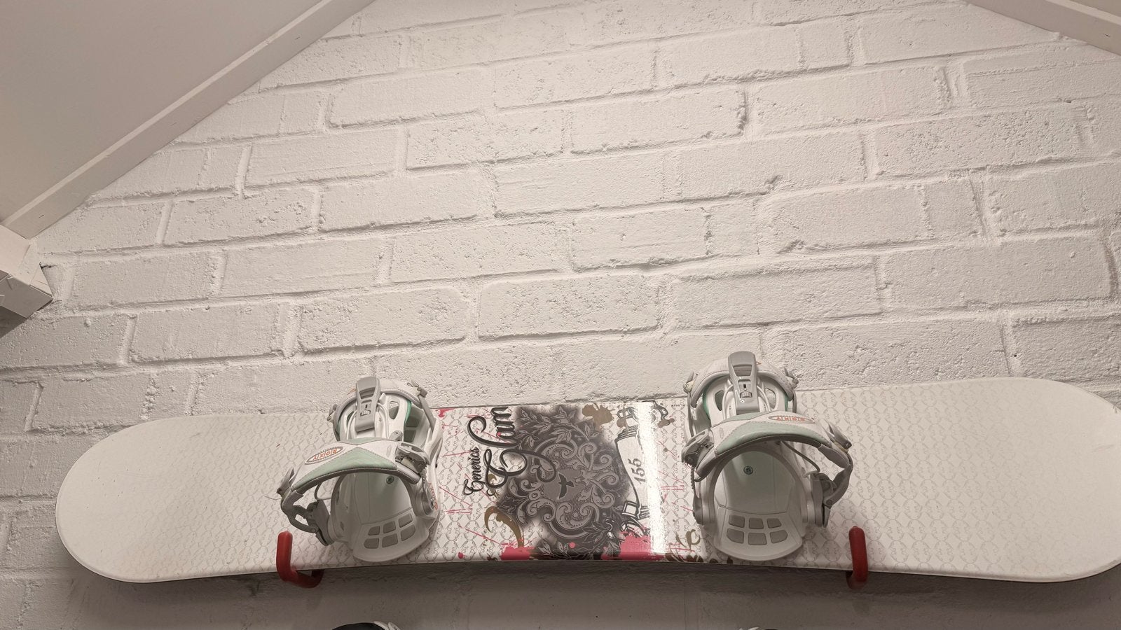 Snowboard 155 cm met nieuwe Roxy bindingen M/L, Ophalen, Gebruikt, Board