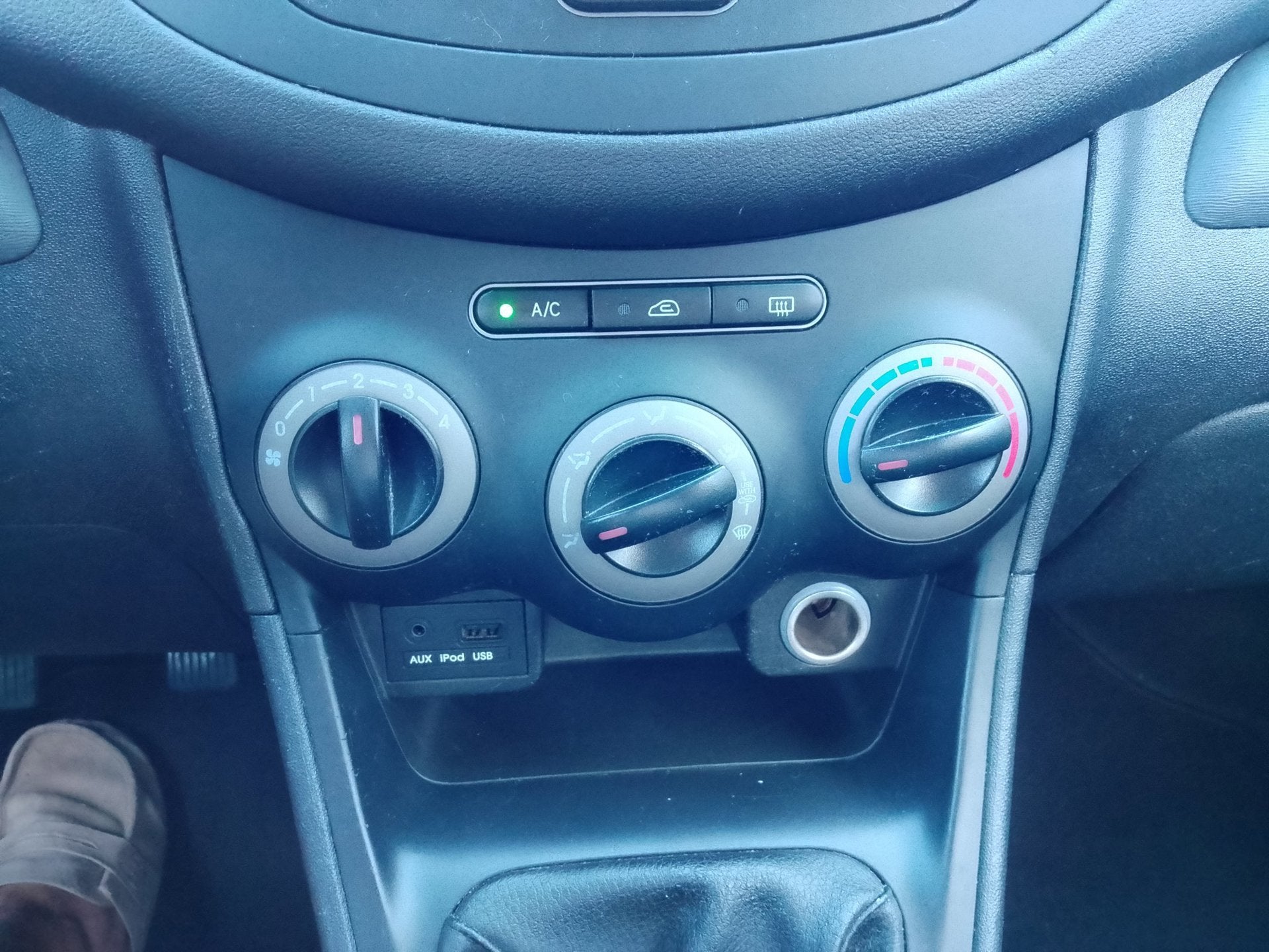 Foto 14 van Hyundai I10 1.1 i-Drive Cool