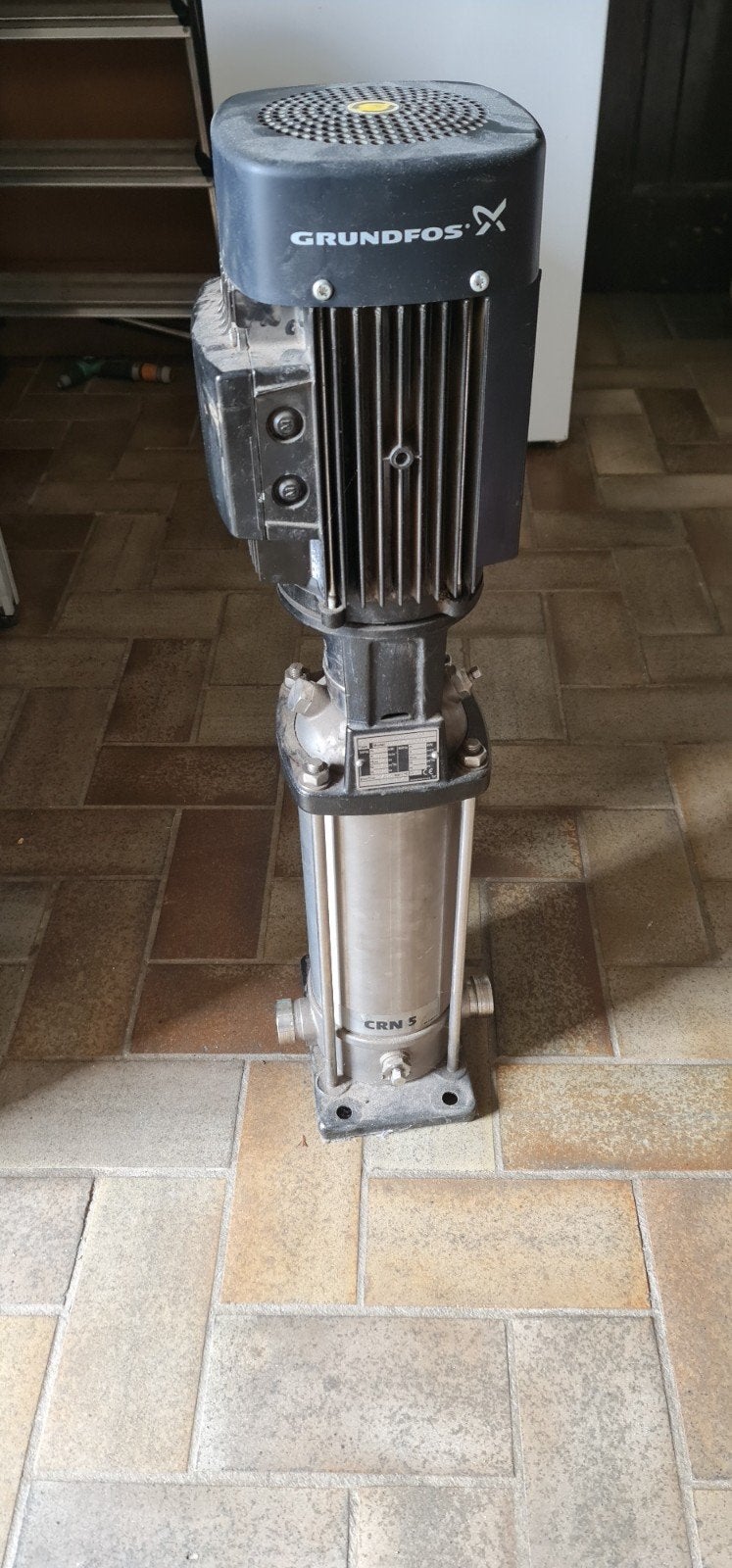 Grundfos CRN 5-12 Verticale Meertraps Centrifugaalpomp, Tuin en Terras, Waterpompen, Ophalen of Verzenden