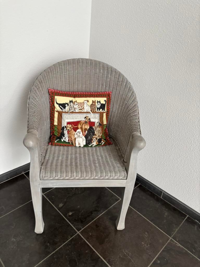 Brocante rattan stoeltje, Antiek en Kunst, Curiosa en Brocante, Ophalen