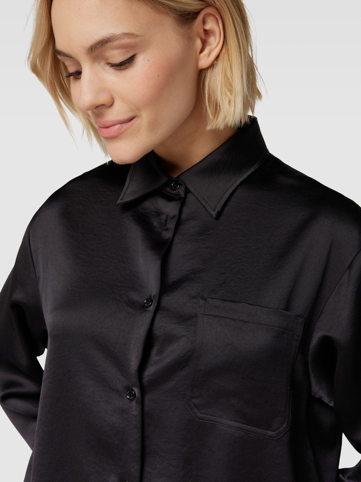 Maxmara weekend satin feel blouse nieuw, Kleding | Dames, Verzenden, Zwart, Nieuw, Maat 36 (S)