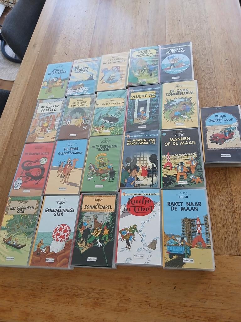 Grote collectie Kuifje videos (24 stuks), Ophalen