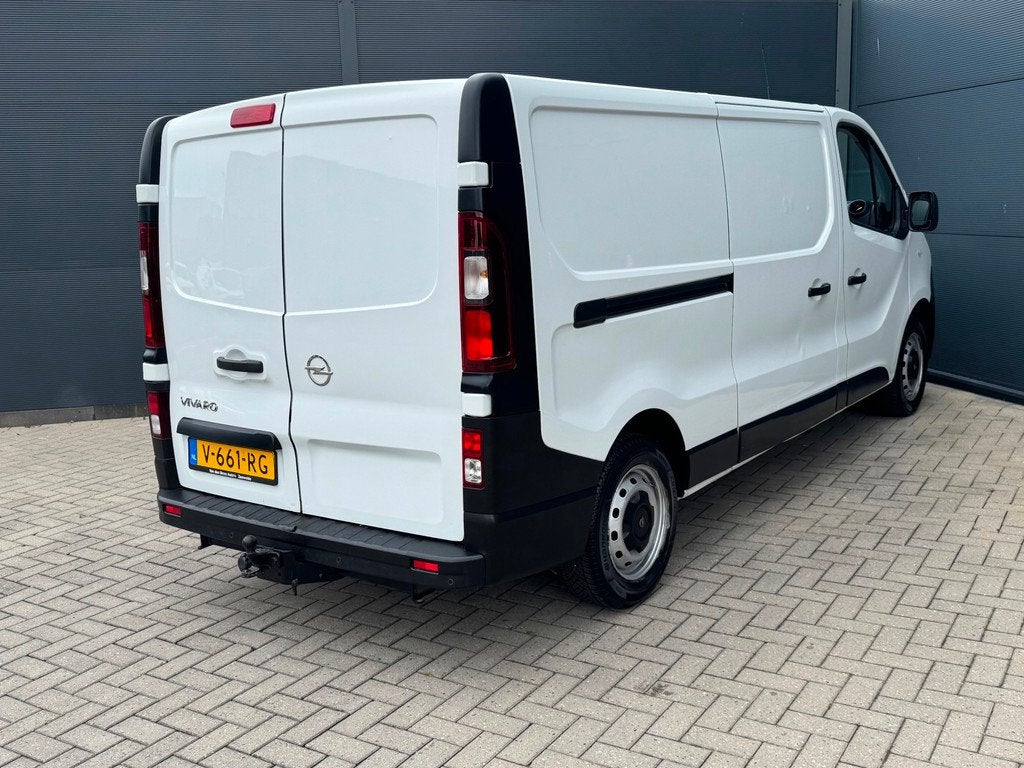 Opel Vivaro 1.6 CDTI L2H1 / Trekhaak / 94.000 km Nap!, 15 km/l, Gebruikt, Euro 6, 4 cilinders