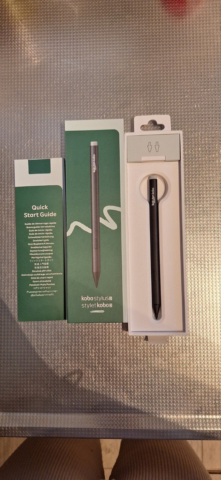 Kobo Stylus 2 met doos en alle toebehoren, Computers en Software, E-readers, Ophalen of Verzenden, Zo goed als nieuw, Kobo