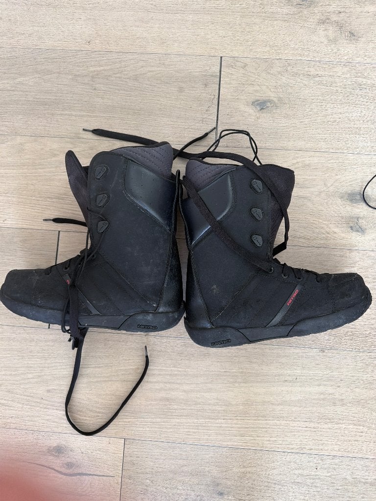 Salomon Nitro (US12), Sport en Fitness, Snowboarden, Ophalen, Gebruikt, Snowboots