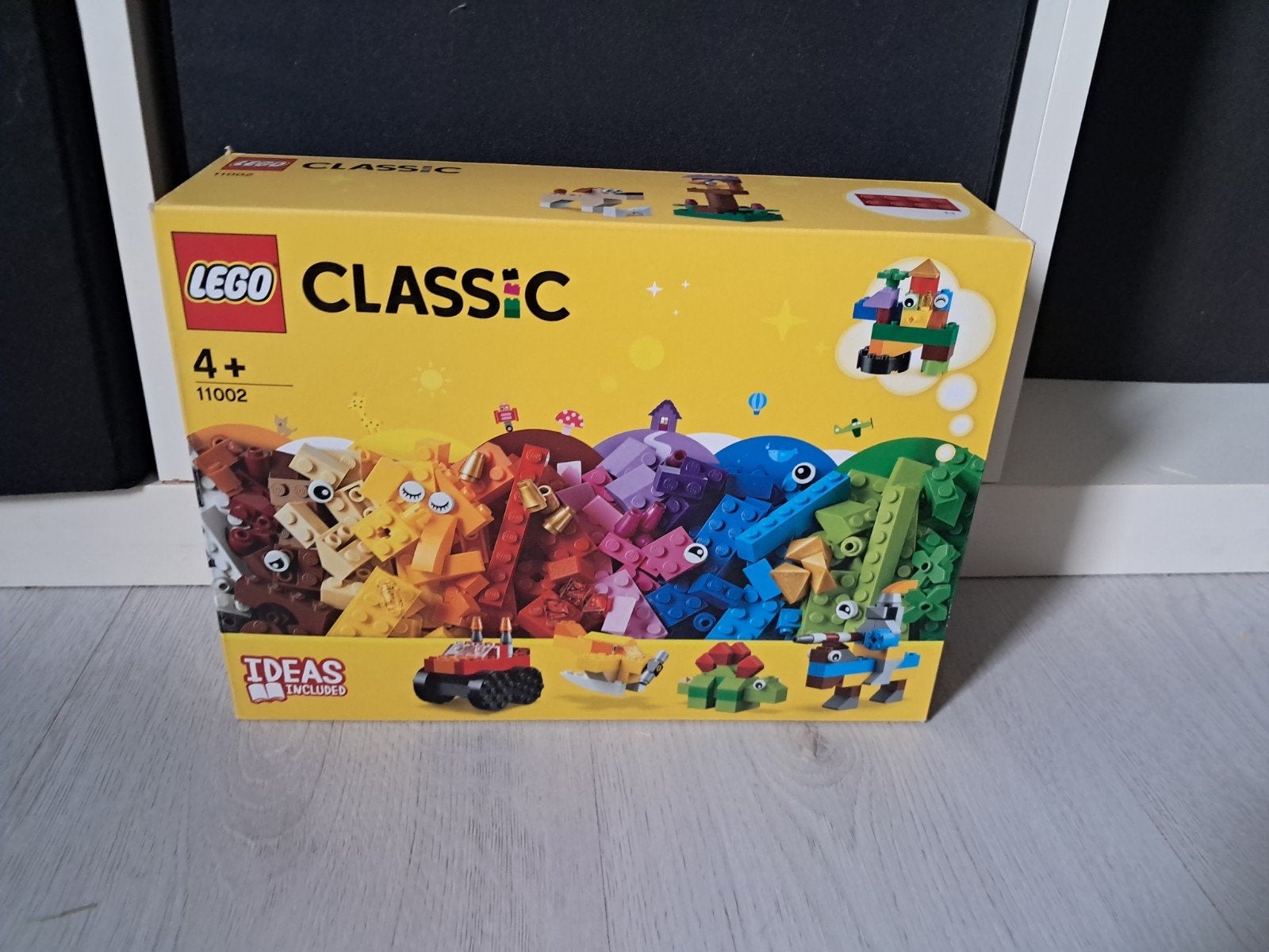 LEGO CLASSIC 11002, Overige thema's, Lego, Ophalen of Verzenden, Zo goed als nieuw