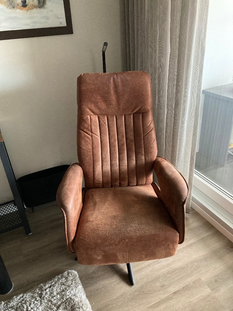 2 mooie relaxfauteuils, Ophalen, Zo goed als nieuw, Leer, Minder dan 50 cm