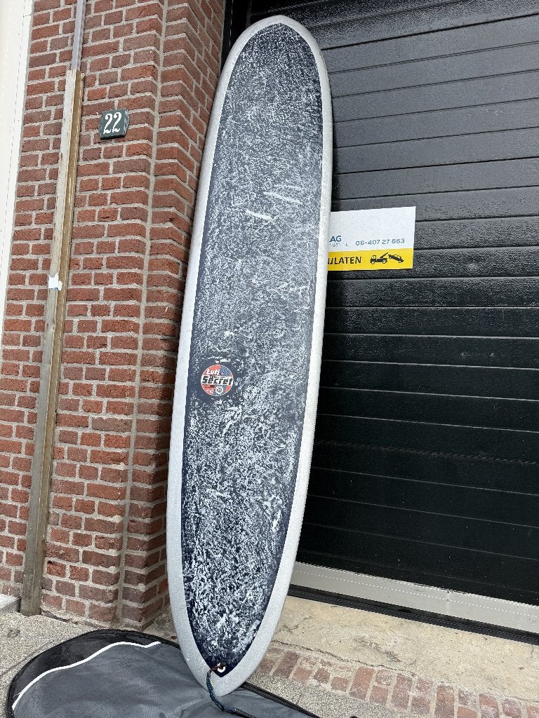 Lufi Noosa Secret Unique Construction signed by Lufi, Ophalen, Zo goed als nieuw, Longboard, Met koord