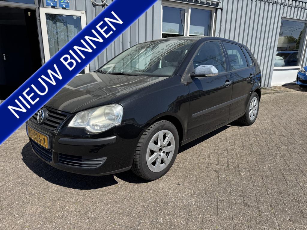 Volkswagen Polo 1.2-12V Trendline (bj 2008), Voorwielaandrijving, Stof, 540 kg, 1198 cc