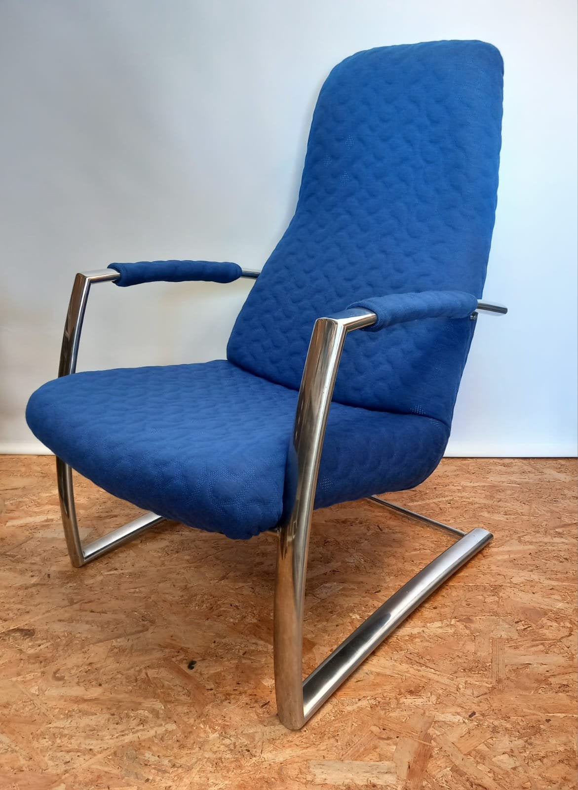 Topvorm fauteuil uit magazijn verkoop ., Ophalen, Nieuw, 75 tot 100 cm, Stof