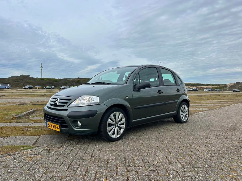 Citroën C3 1.4i Ligne Prestige, Stof, Overige kleuren, Handgeschakeld, Grijs