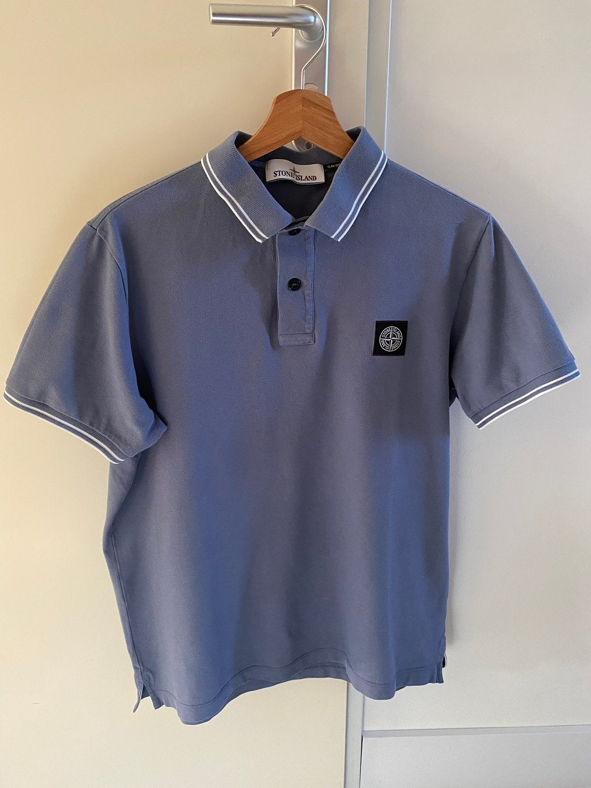 Grijsblauwe Stone Island polo maat L, Kleding | Heren, Polo's, Verzenden, Gedragen, Maat 52/54 (L)