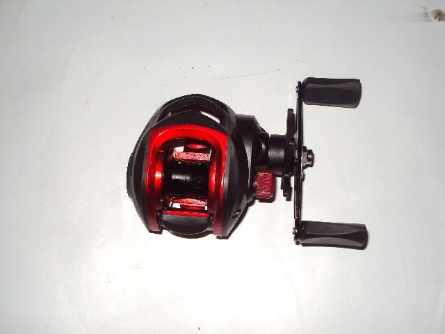 Bait casting reel!, Watersport en Boten, Ophalen of Verzenden, Nieuw, Molen