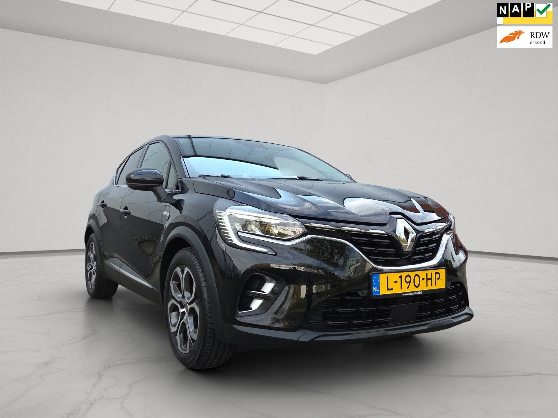 Renault Captur 1.0 TCe 90 Intens, Voorwielaandrijving, Adaptive Cruise Control, Stof, Gebruikt