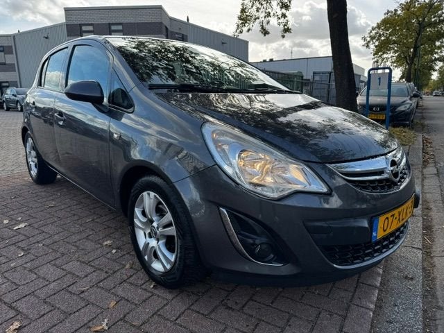 Opel Corsa 1.3 CDTi EcoFlex 5deurs Anniversary Edition Airco, Auto's, Voorwielaandrijving, 28 km/l, Gebruikt, Zwart