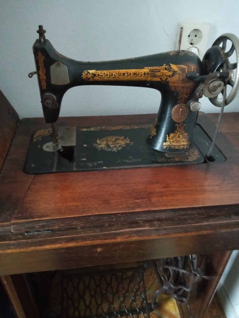 Naaimachine, Ophalen