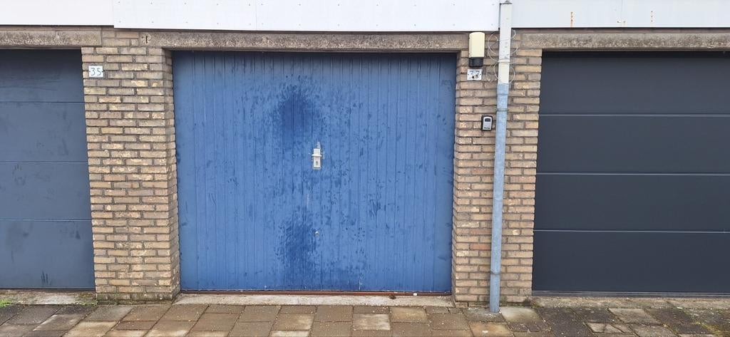 Garagebox te huur Dongen, met stroom.