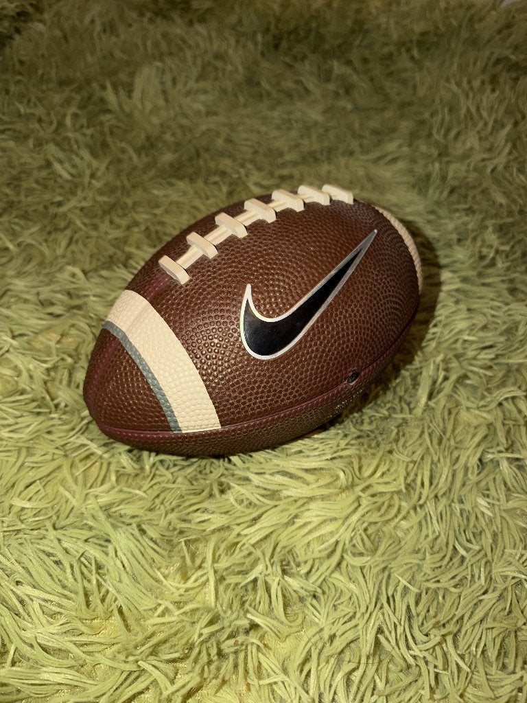 Nike Small American Football Toy, Maat XS of kleiner, Ophalen of Verzenden, Zo goed als nieuw, Bal