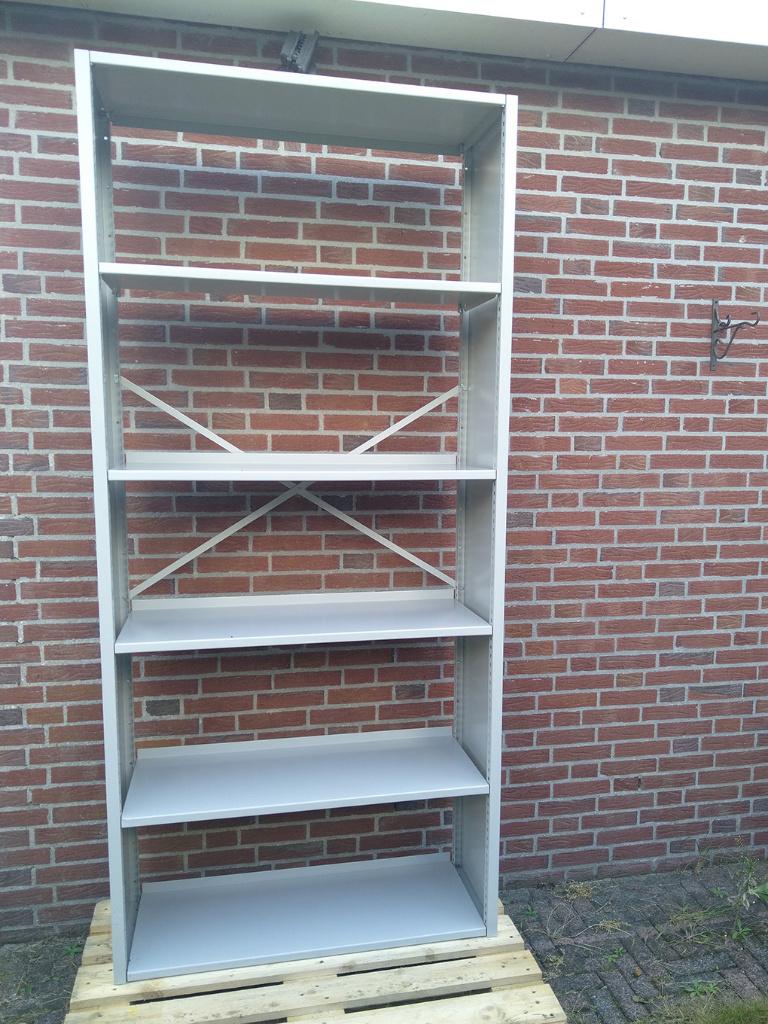 Professionele metalen stellingkasten, 4 stuks 225cm hoog, Ophalen