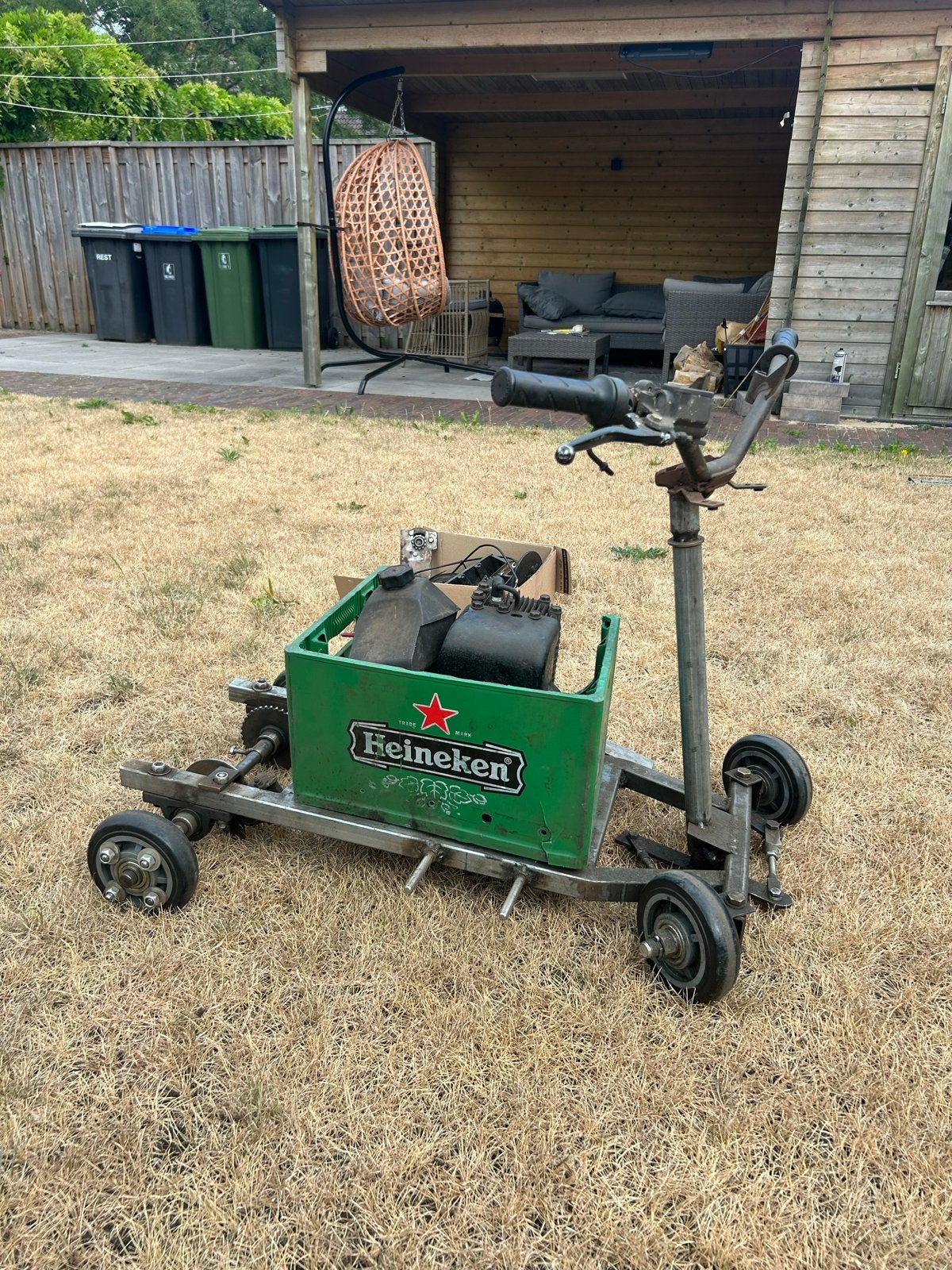 Bierkrat kart project te koop of te ruil, Sport en Fitness, Karting, Ophalen, Kart