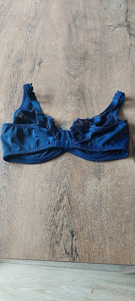 Te koop, Kleding | Dames, Ondergoed en Lingerie, Onbekend, Ophalen of Verzenden, Overige kleuren, BH