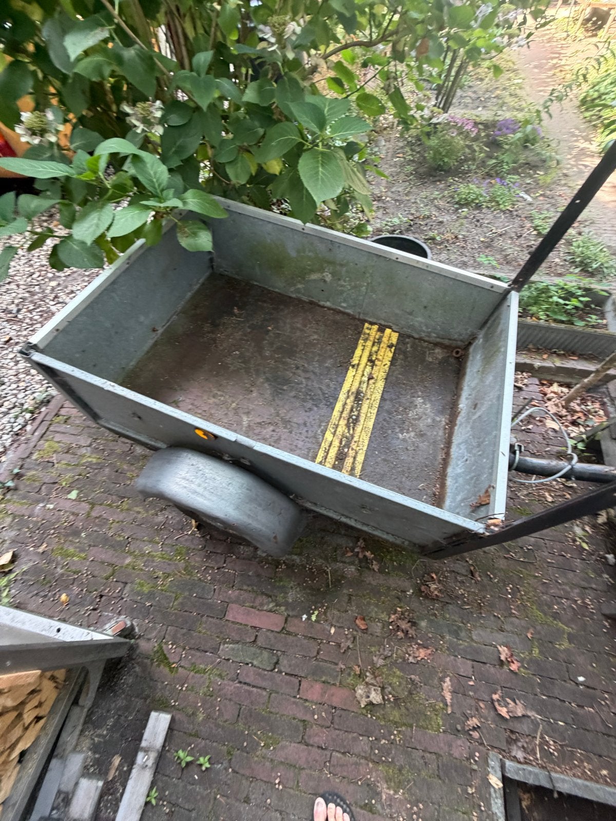 Handige kleine aanhanger - Ideaal voor tuin en klusjes, Ophalen, Gebruikt