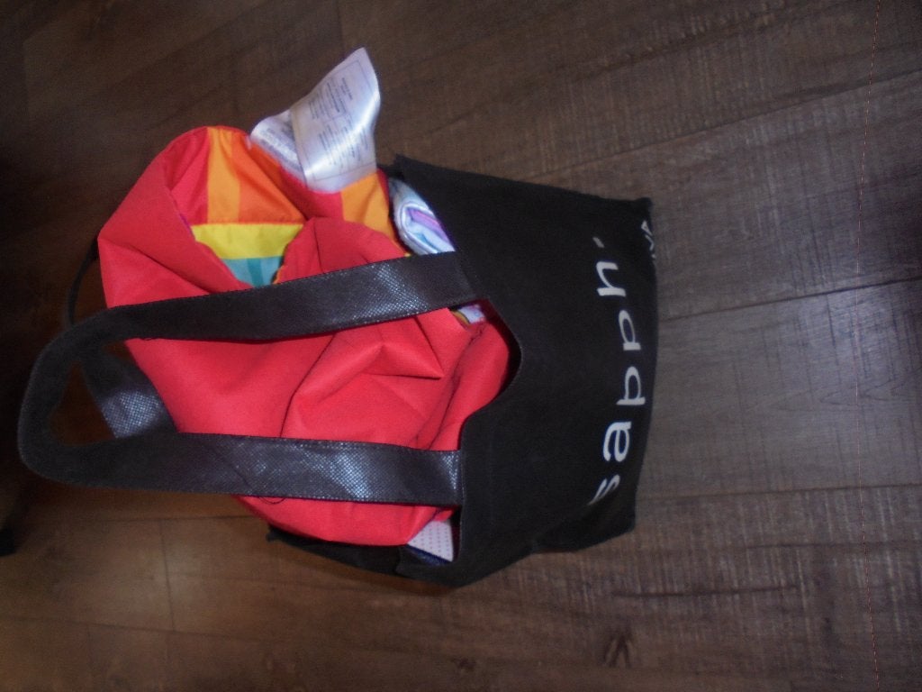 Tas met diverse babyspeeltjes en accessoires, Ophalen of Verzenden, Gebruikt, Speelkleed