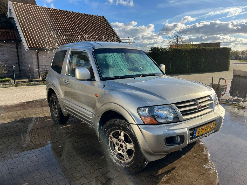 Eport Mitsubishi Pajero 3.2 DI GLS Hrls 2001, Auto's, Voorwielaandrijving, 164 pk, 4 cilinders, 2800 kg