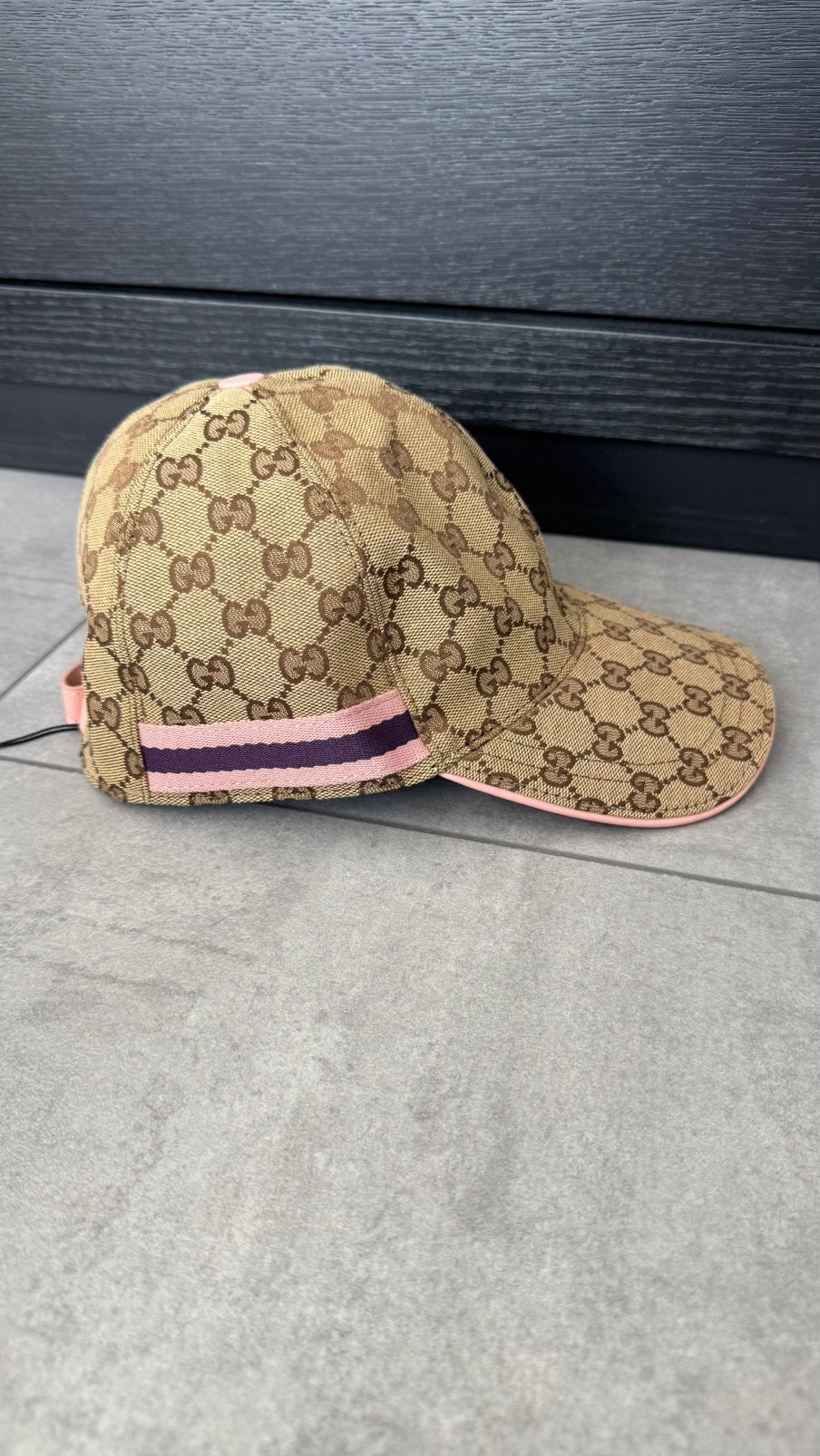 Gucci pet maat M roze limited, Ophalen of Verzenden, Zo goed als nieuw