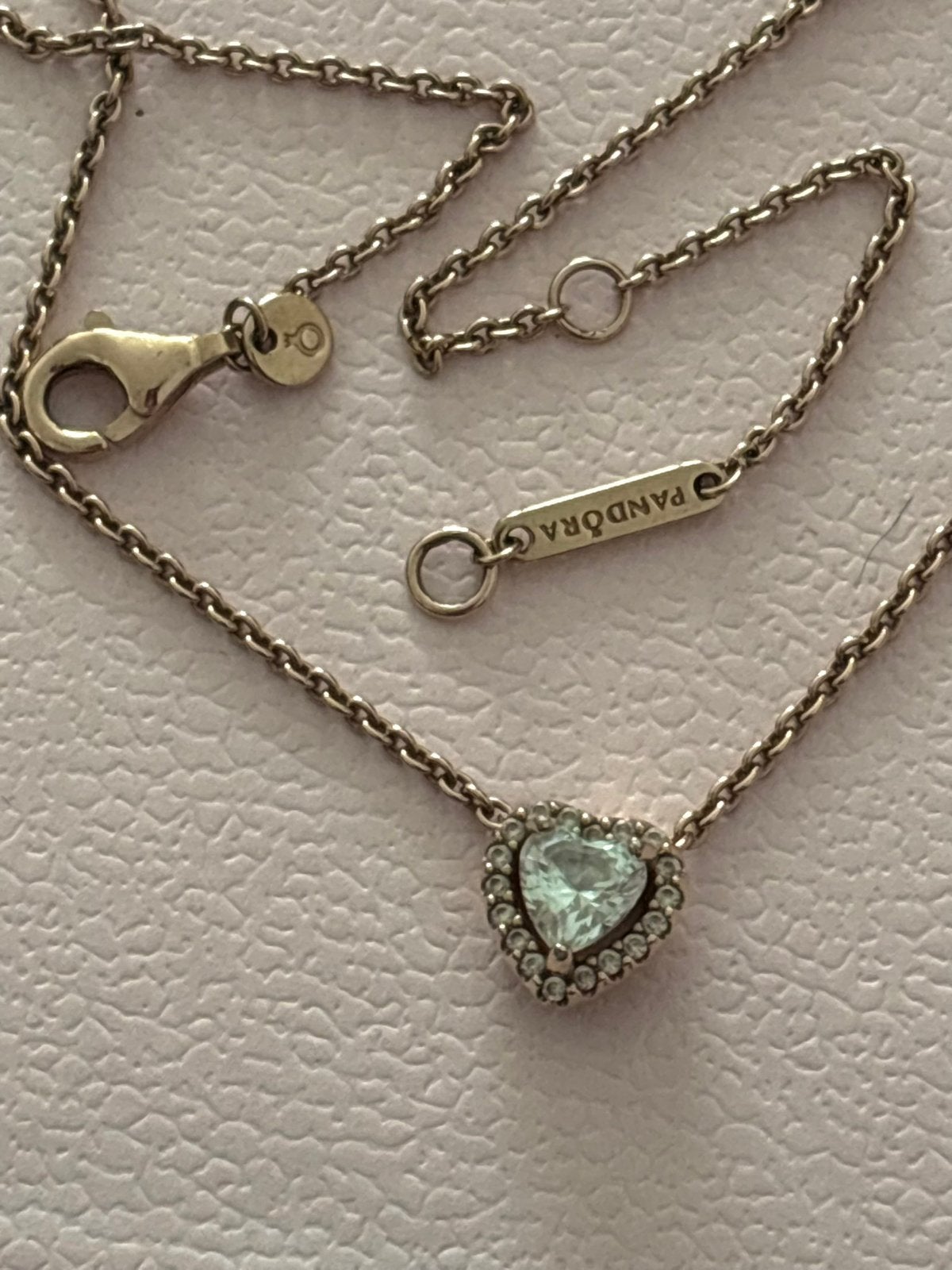 Pandora Rose Hart Ketting – Zo goed als nieuw, Met strass, Ophalen of Verzenden, Zo goed als nieuw, Zilver