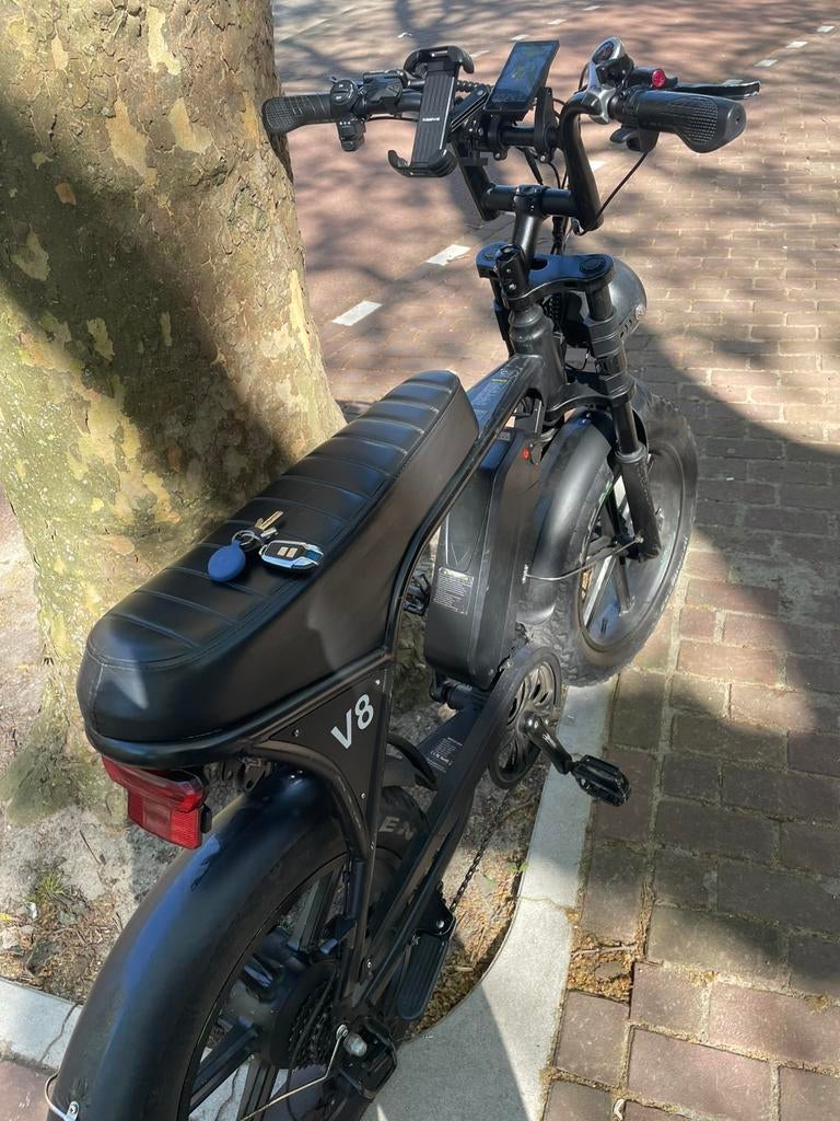 V8, Ophalen of Verzenden, Zo goed als nieuw, Overige merken