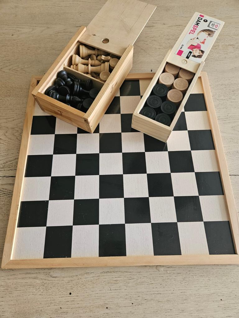 Houten schaak /dam spel, Ophalen