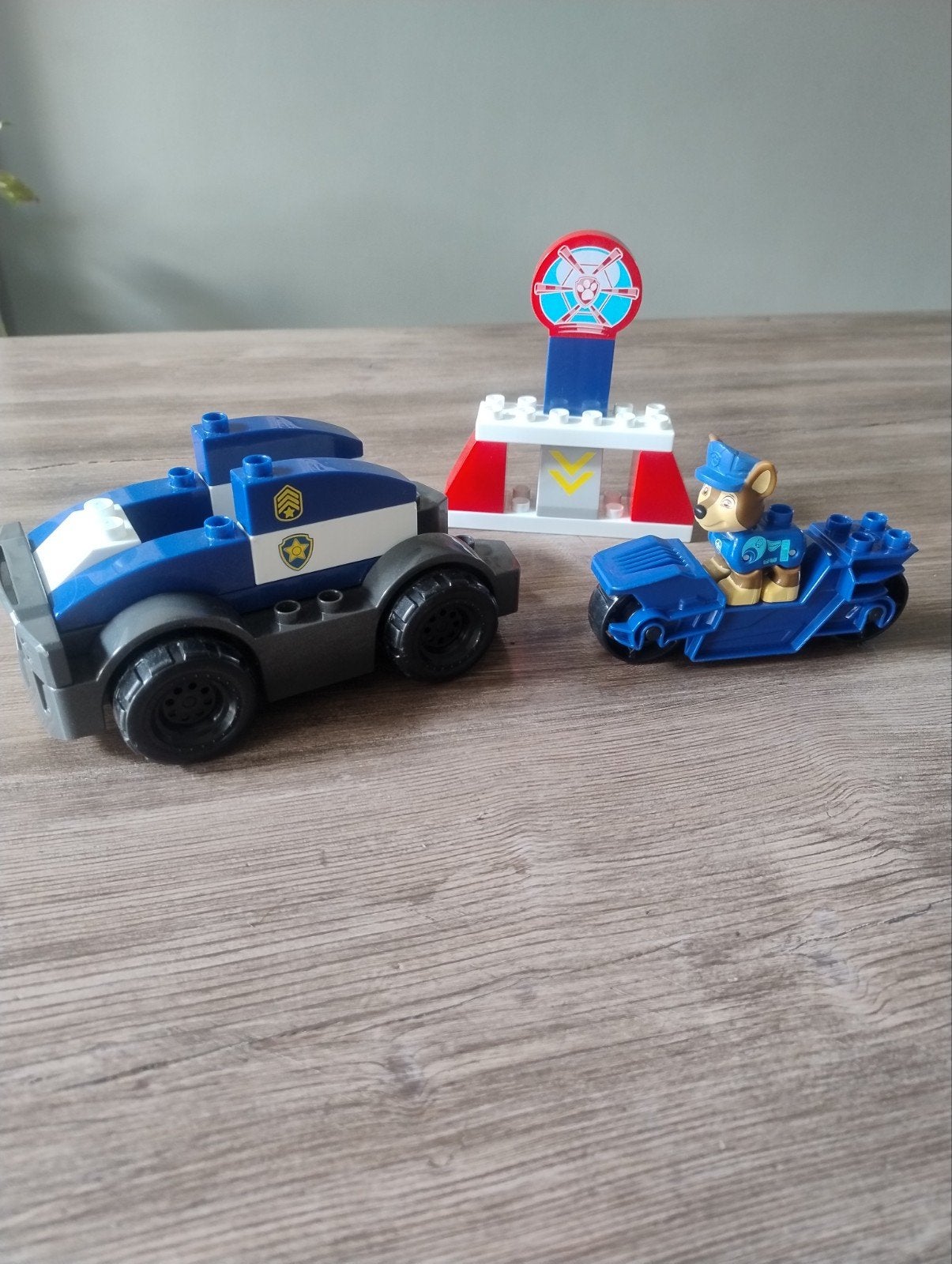 Duplo Chase politie met motor, Kinderen en Baby's, Speelgoed | Speelgoedvoertuigen, Ophalen, Zo goed als nieuw