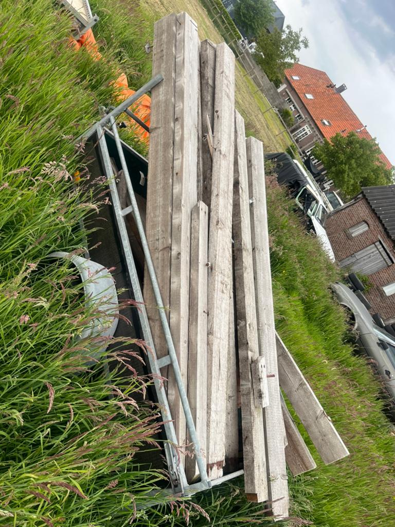 Dakbalken 260 lang 16x6, Doe-het-zelf en Verbouw, Hout en Planken, Ophalen, Gebruikt, Balk, Overige houtsoorten