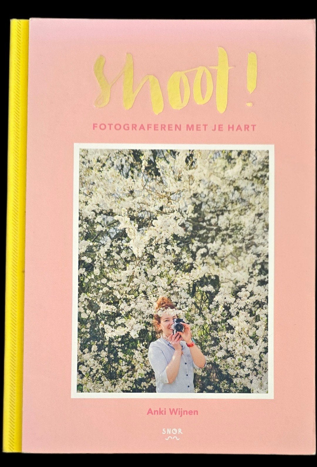 Anki Wijnen - Shoot!, Boeken, Kunst en Cultuur | Fotografie en Design, Zo goed als nieuw, Ophalen of Verzenden