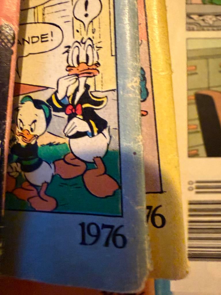 Meer dan 250 Donald Ducks en enkele pockets, Meerdere stripboeken, Ophalen of Verzenden, Gelezen