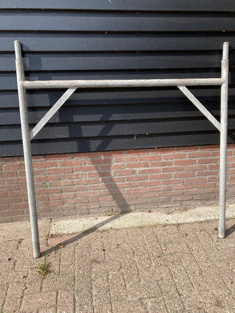 Te koop. Steigerbokken, Doe-het-zelf en Verbouw, Ophalen, Gebruikt, Gevelsteiger, Minder dan 2 meter