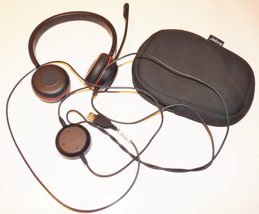 Jabra Evolve 30 ii headset met microfoon en etui, Overige merken, Gebruikt, Verzenden, On-ear