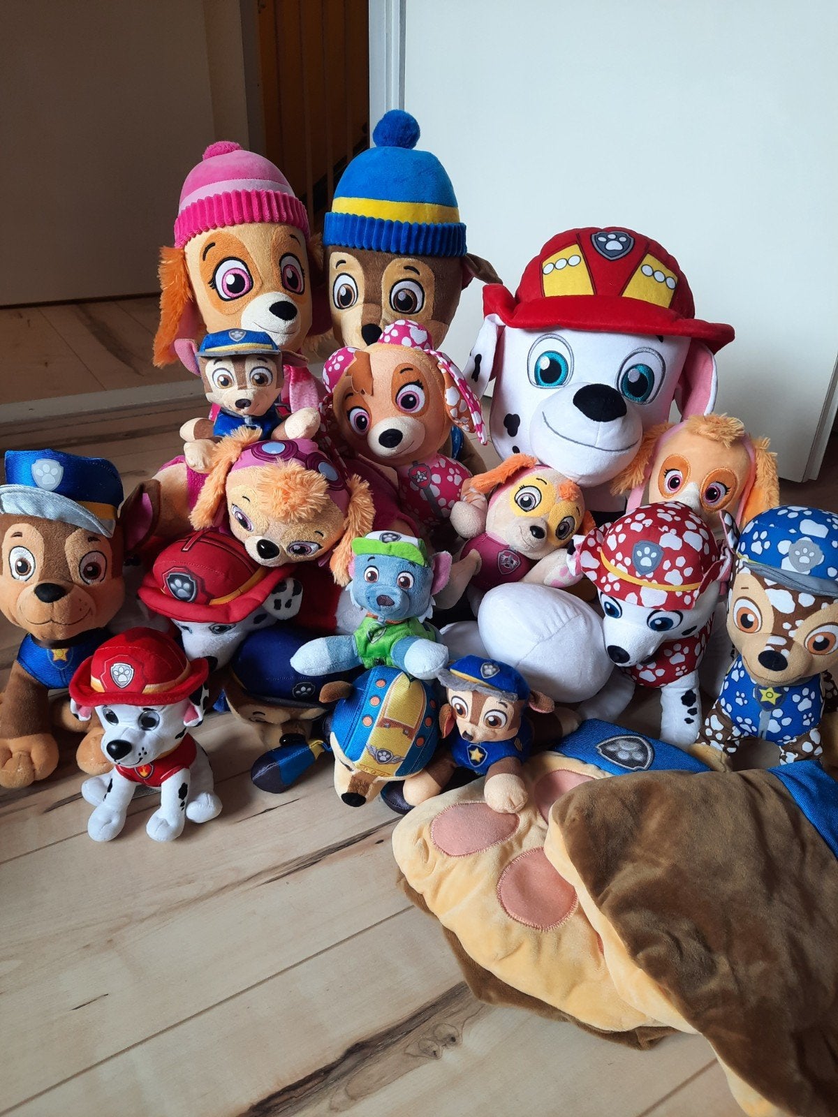 Groot pakket met Paw patrol knuffels pillow pets etc, Kinderen en Baby's, Speelgoed | Knuffels en Pluche, Ophalen, Zo goed als nieuw